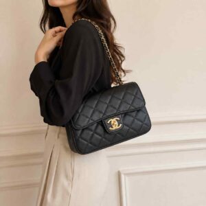 Classic Shoulder Bag